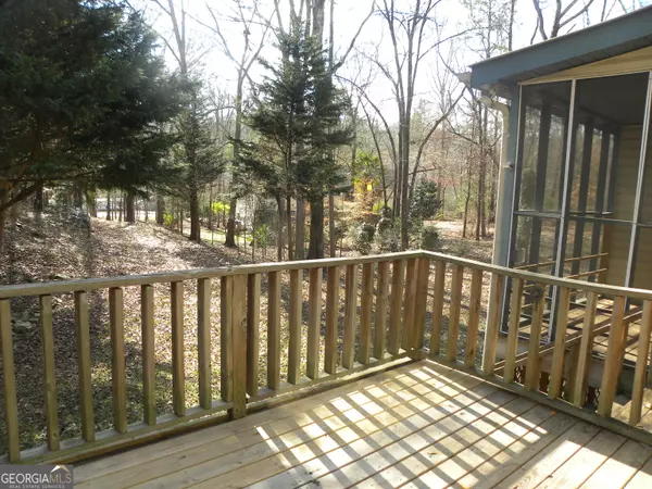 Hartwell, GA 30643,103 JOY LN Hartwell #LAKE HARTWELL DUPLEX