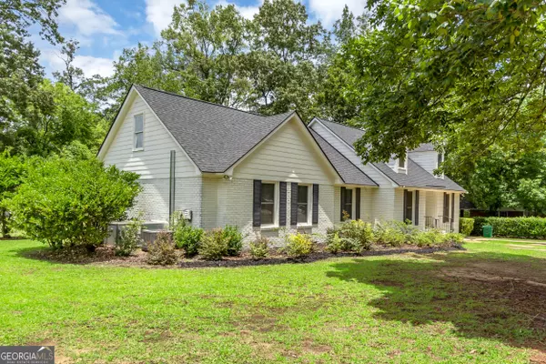 Albany, GA 31721,2715 N Doublegate DR