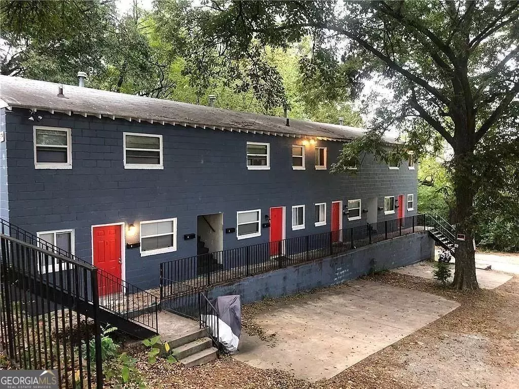 Atlanta, GA 30312,574 Cooper ST SW #10