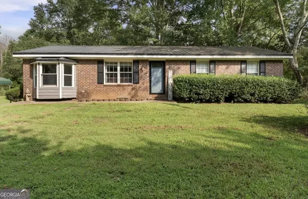 1917 S Ola RD, Locust Grove, GA 30248