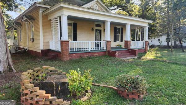 285 E Main ST, Forsyth, GA 31029