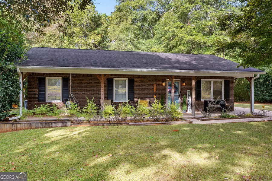 202 Reed RD, West Point, GA 31833