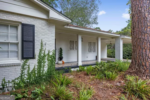 Valdosta, GA 31602,1909 Azalea DR