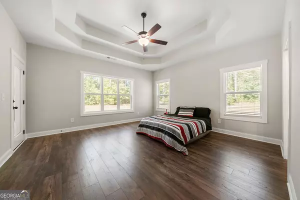 Senoia, GA 30276,164 Rowe RD