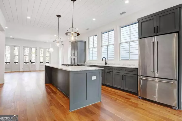 Chattahoochee Hills, GA 30268,434 SELBORNE WAY