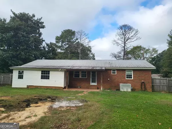 Warner Robins, GA 31088,116 Lake DR
