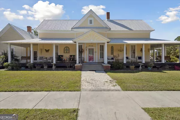 610 W Liberty ST, Claxton, GA 30417