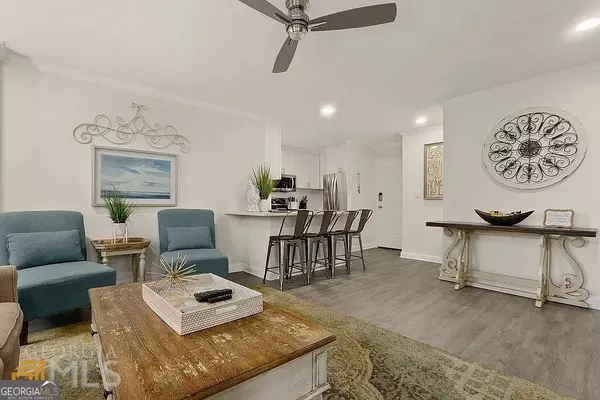Atlanta, GA 30308,300 Peachtree ST NE #APT 4C
