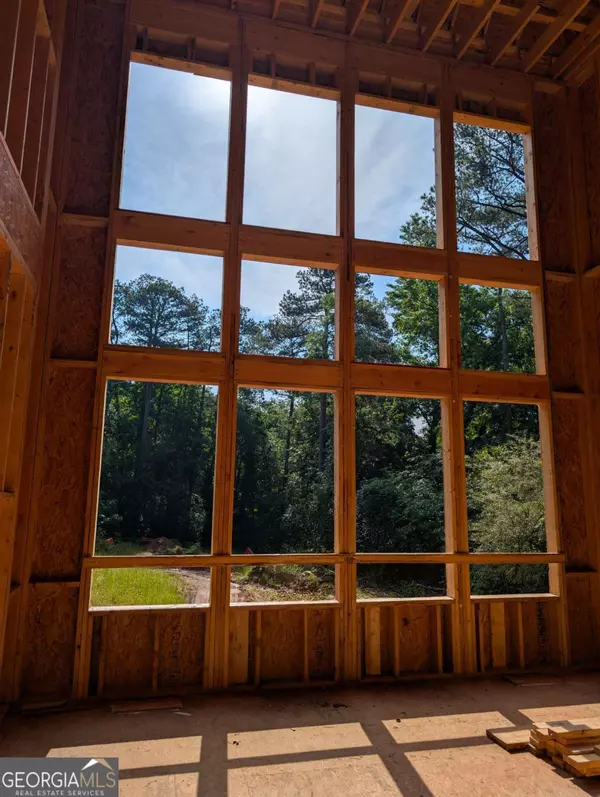 Sandy Springs, GA 30328,6107 Harleston RD