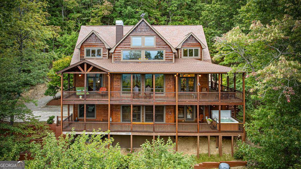 260 Huckleberry HOLW, Morganton, GA 30560