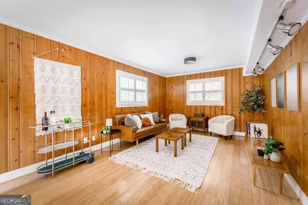 Avondale Estates, GA 30002,1103 Bromley RD