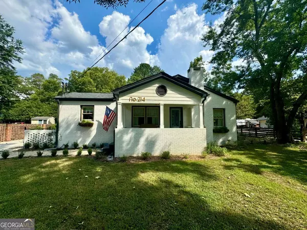 214 Etowah DR, Cartersville, GA 30120