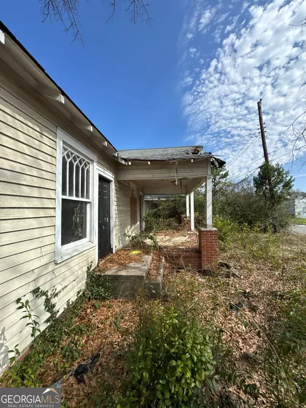 Macon, GA 31206,725 Saint James AVE