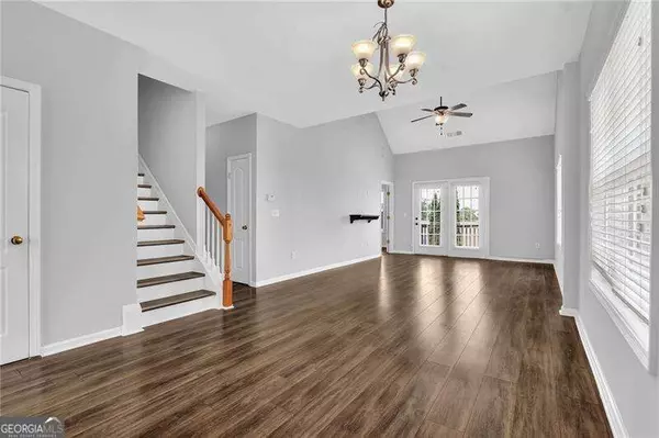 Kennesaw, GA 30144,374 Guibor CT NW #4