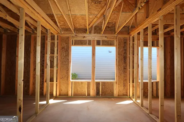 Woodstock, GA 30189,227 Strawberry LN