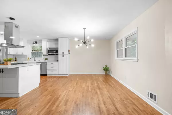 Marietta, GA 30064,3290 Custer Lake DR NW