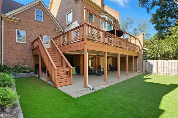 1275 Fairfield E, Dunwoody, GA 30338