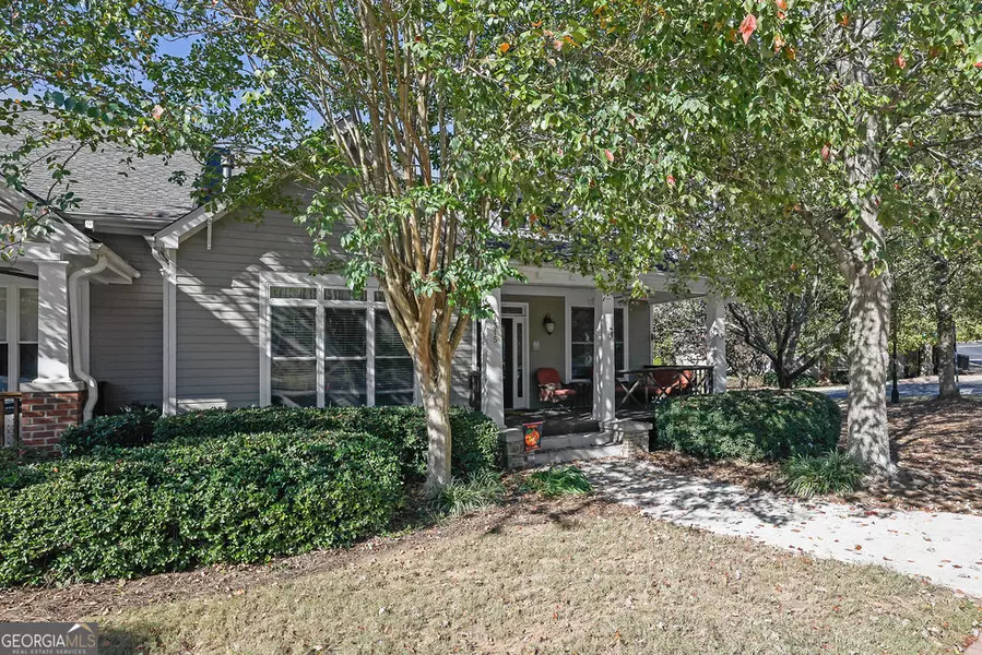 1315 Freedom LN, Roswell, GA 30075