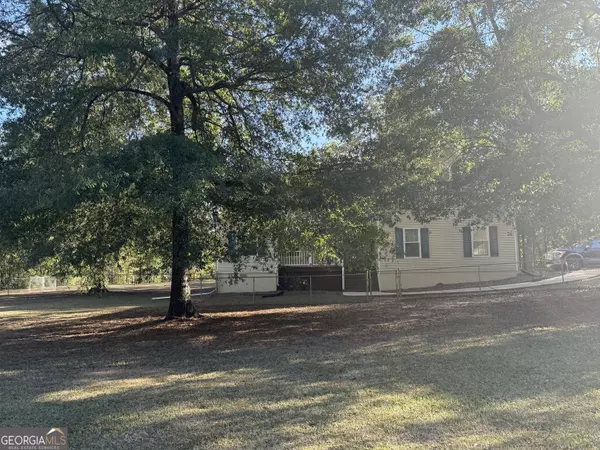 5092 W McIntosh RD, Griffin, GA 30223
