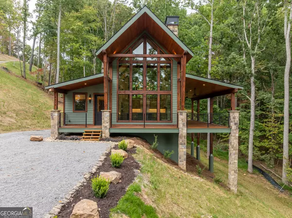 4474 Twiggs RD, Young Harris, GA 30582