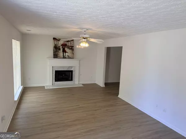 Loganville, GA 30052,165 Towler Shoals DR