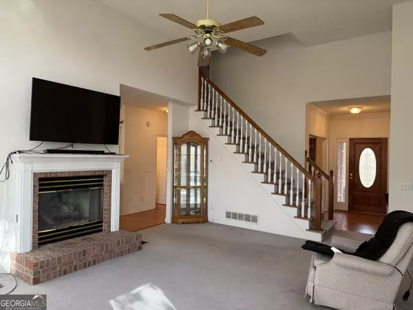 Jasper, GA 30143,76 Remington LN