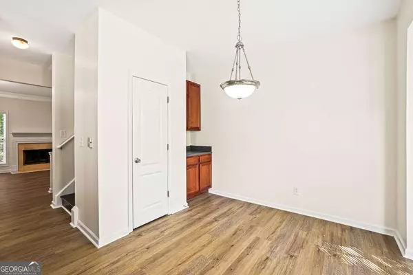 Canton, GA 30114,810 Ash ST