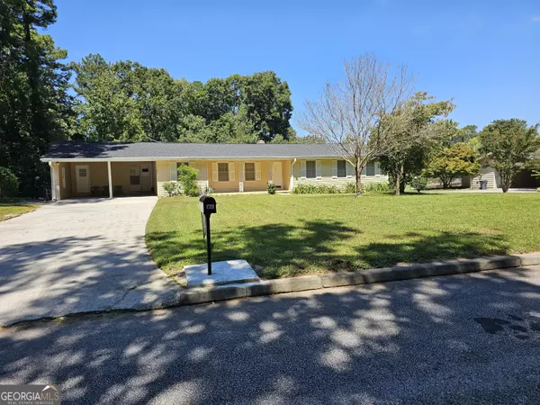 1801 Driftwood PL, Snellville, GA 30078
