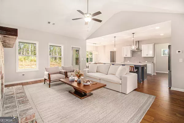 Grantville, GA 30220,196 Beavers RD