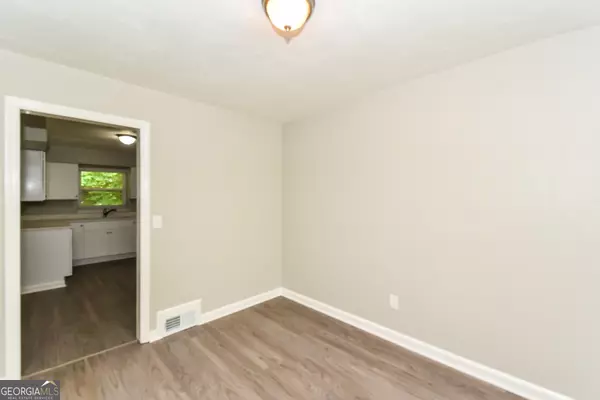 Decatur, GA 30032,1660 Valencia RD