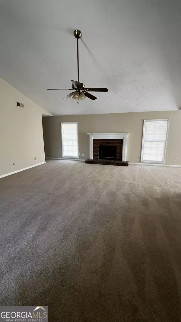 Alpharetta, GA 30022,4665 Hampton Square DR