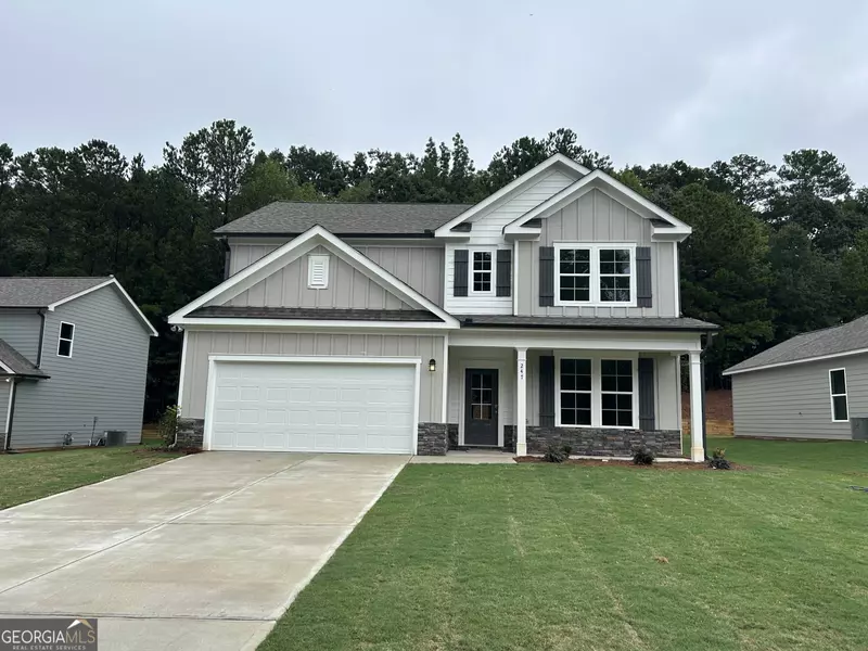 247 Annie LN, Statham, GA 30666