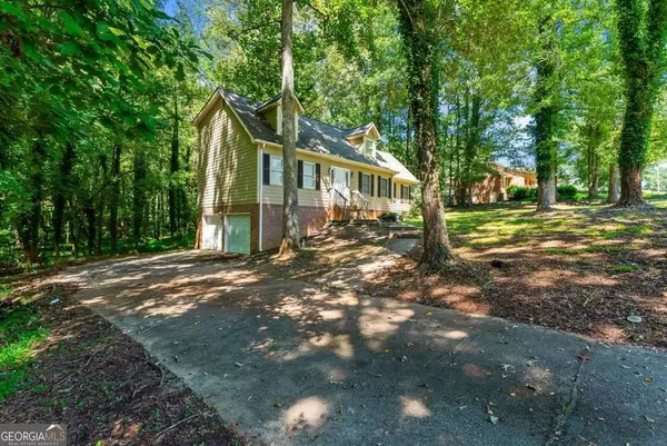 5515 DEER RUN DR SW, Conyers, GA 30094