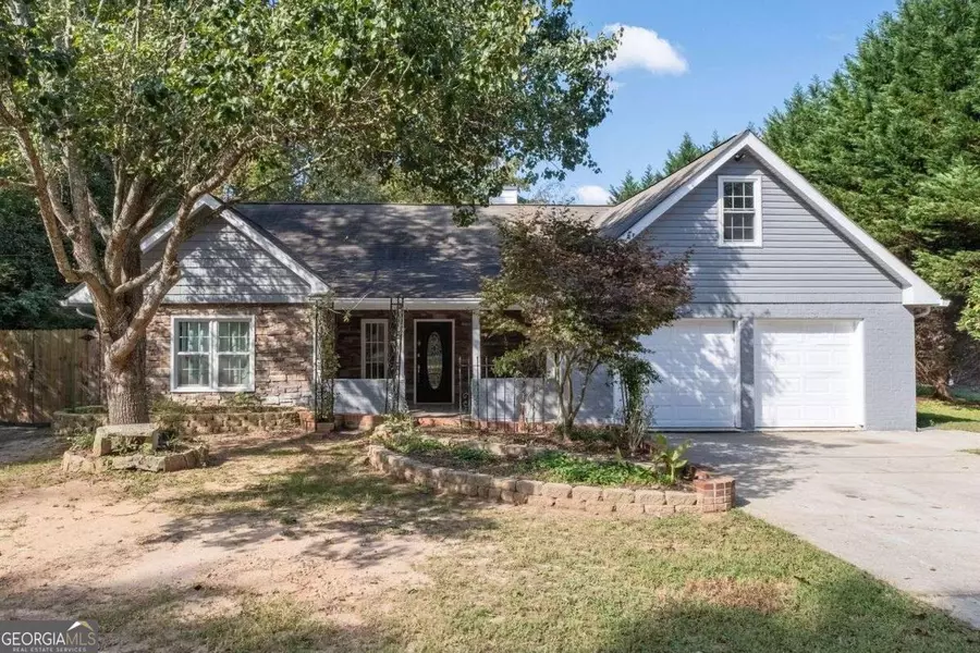 672 MEADOWBROOK DR, Winder, GA 30680