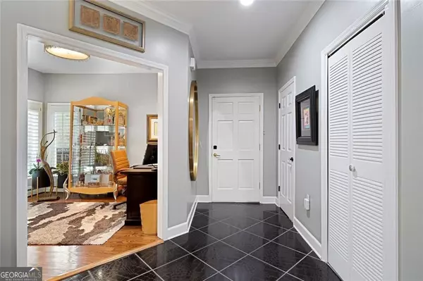 Dunwoody, GA 30338,5264 Brooke Ridge DR