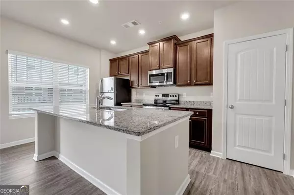 Kennesaw, GA 30144,2106 Irvin CT