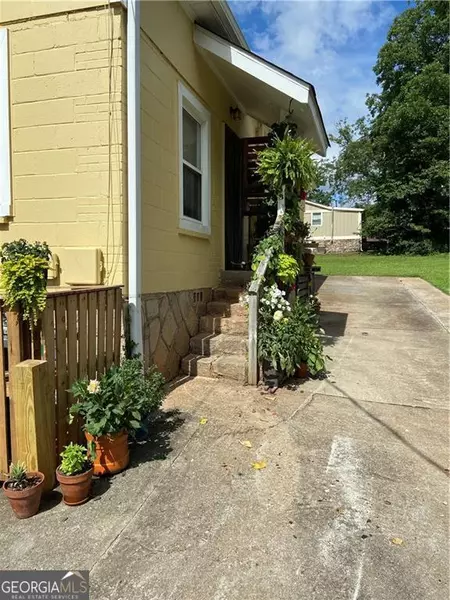 131 Center ST, Avondale Estates, GA 30002