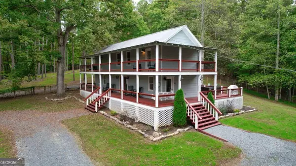 Blue Ridge, GA 30513,237 Chestnut Gap RD