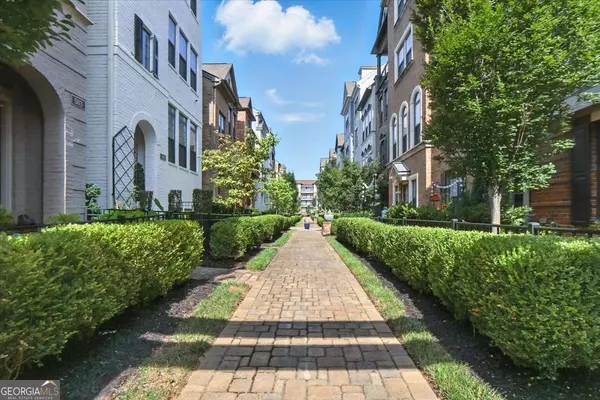 Atlanta, GA 30324,615 Broadview PL NE
