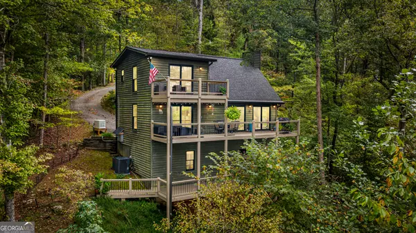 250 Noah CIR, Ellijay, GA 30540