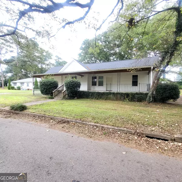Lanett, AL 36863,609 S 11TH AVE