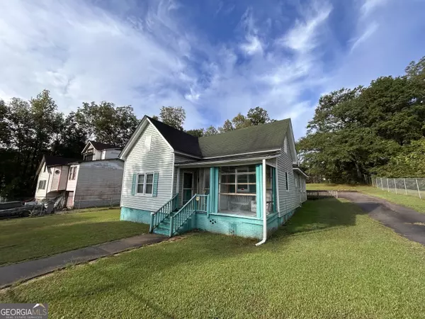 21 Cary ST, Lagrange, GA 30241