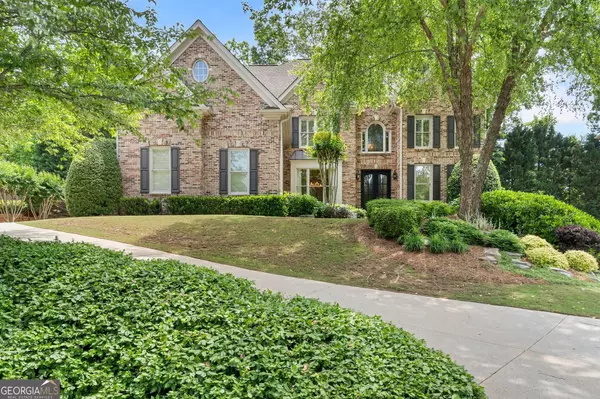 4250 Old Oak TRCE, Cumming, GA 30041