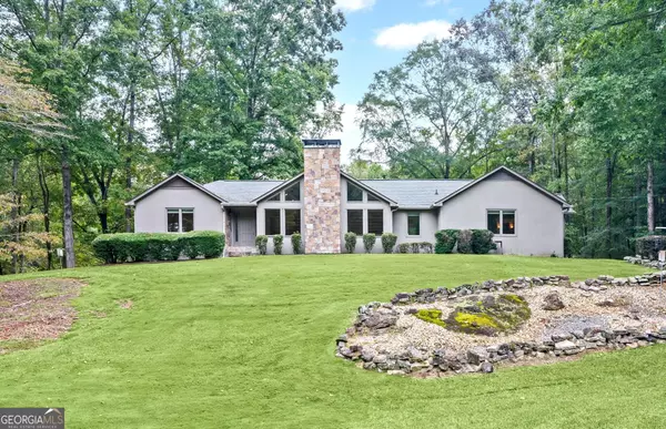 4098 Happy Valley CIR, Newnan, GA 30263