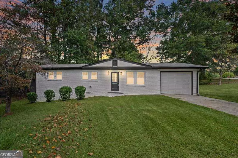 5961 John ST, Austell, GA 30106