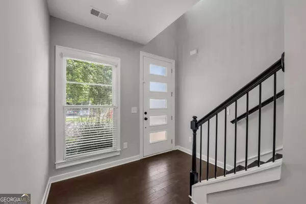 Atlanta, GA 30318,552 Ember LN