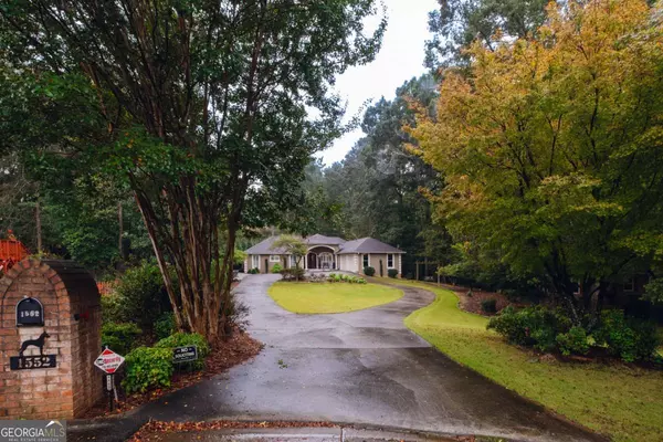 Suwanee, GA 30024,1552 Catherine CT