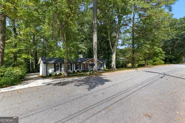 Newnan, GA 30263,3 Briarwood LN