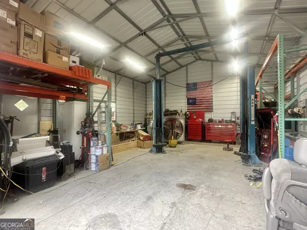 Eastman, GA 31023,251 Bill Hambrick RD