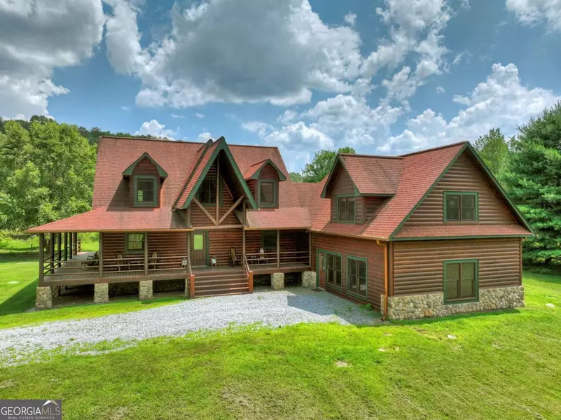 311 Bailey Farm LN, Mineral Bluff, GA 30559